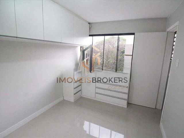 #3 - Apartamento para Venda em Brasília - DF - 3